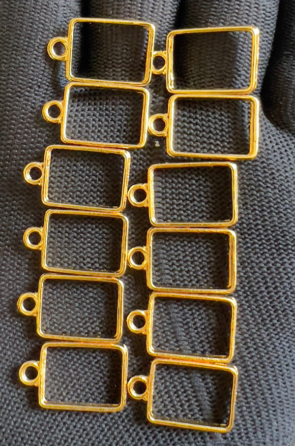 Golden pendant bezel set 12 pcs